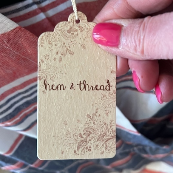 Hem & Thread Women’s Red And Blue Dress Size Small NWT - Picture 2 of 9